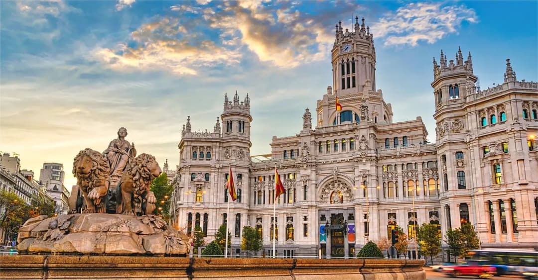 RCMP Fingerprinting in Madrid | Complete Canadian Background Check with Globeia